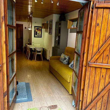 El Niuet Apartment *
